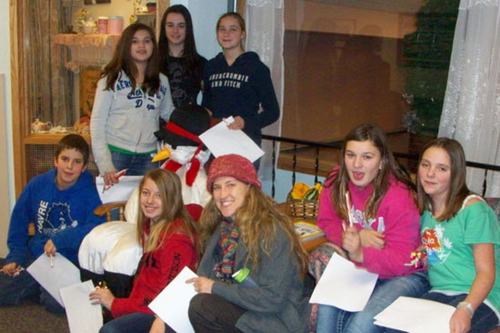 Club Teens Reach Out During Holiday Season